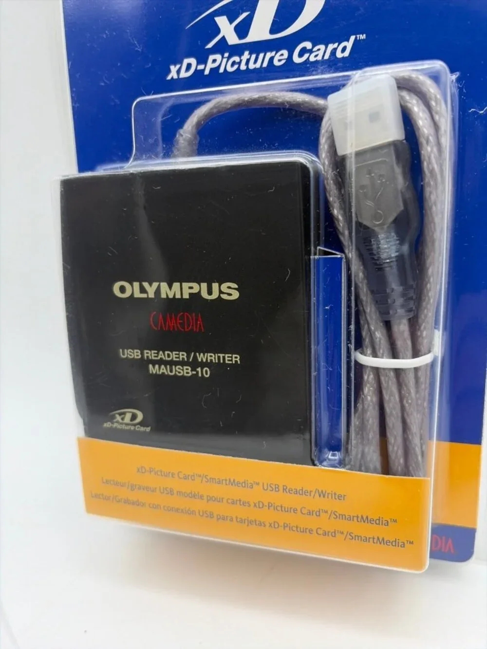 Olympus Card Reader MAUSB-10 USB xD-Picture Card Reader/Writer Brand New